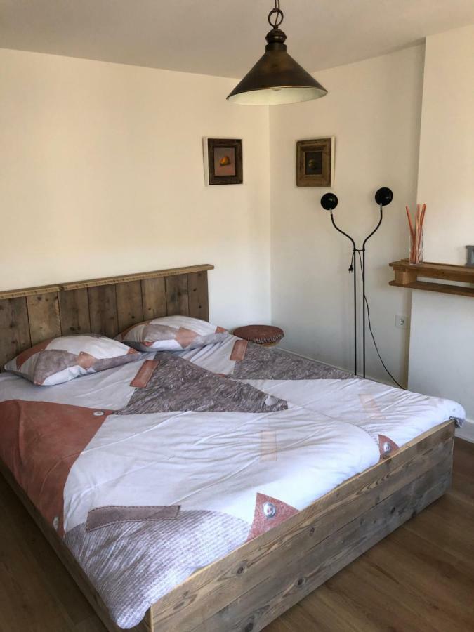 B&B Check Mate Рурмонд Экстерьер фото